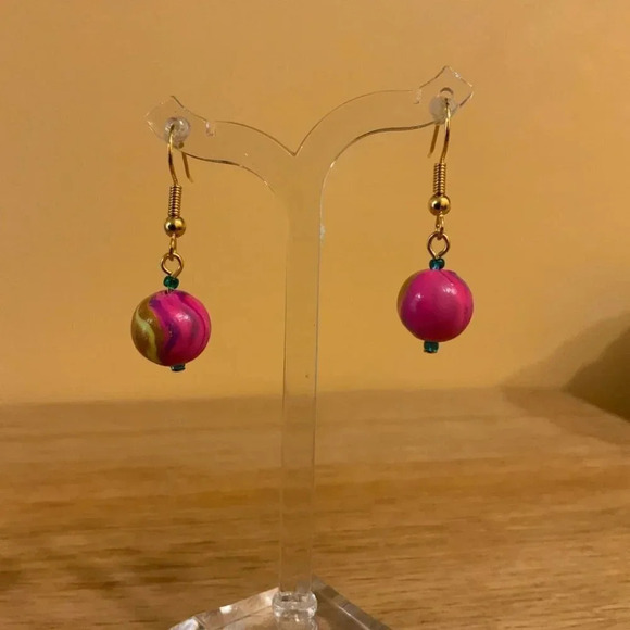 KVITKA CREATIONS Pink Handmade Beaded Earrings - Picture 9 of 13